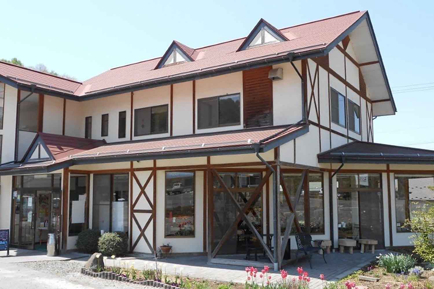 ヌーベル梅林堂 公立諏訪理大生応援プロジェクト